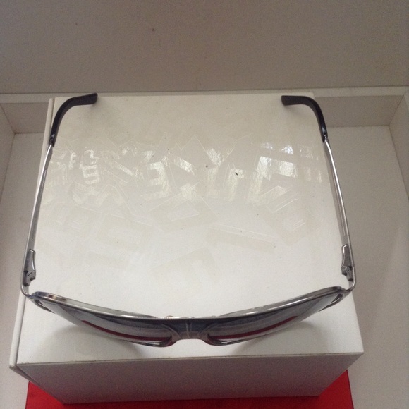 PRADA Sunglasses-Unisex - Picture 5 of 6